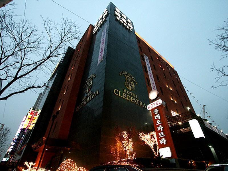 Hotel Cleopatra Ilsan Kōyō Exteriör bild